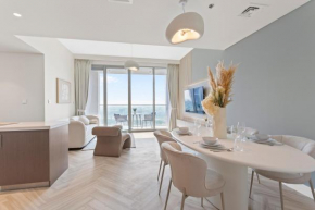 Luxurious Living in a 2 Bedroom at Forte Downtown